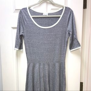 LulaRoe Nicole Dress-size L 🌟